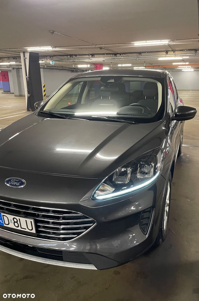 Ford Kuga - 4