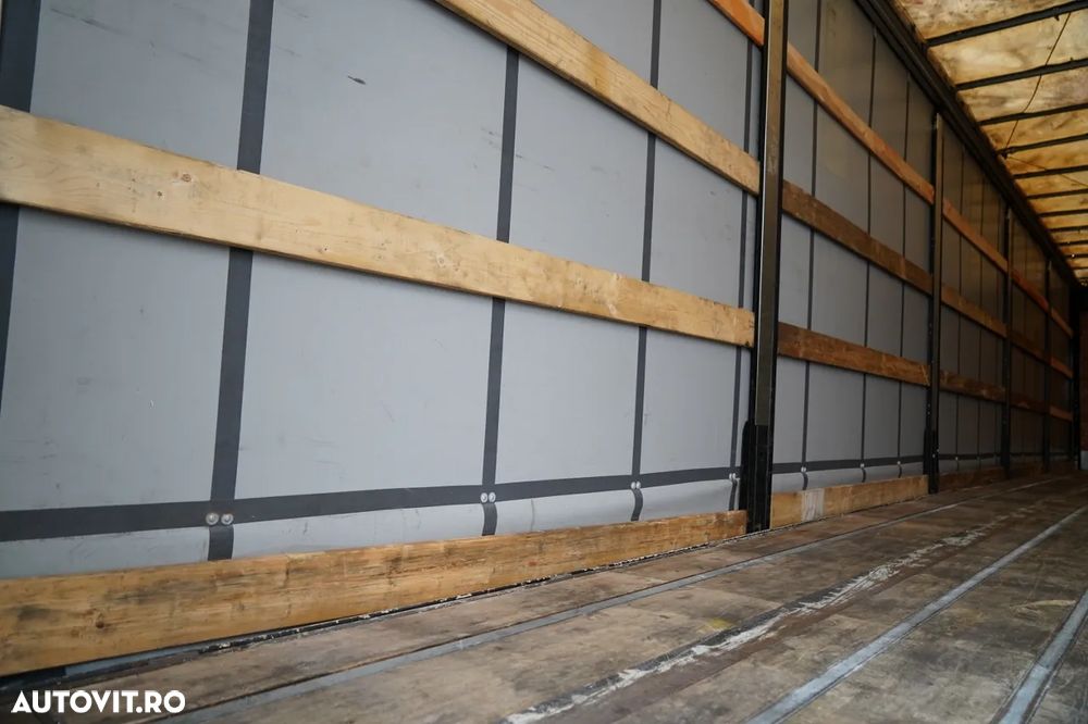 Fruehauf / CORTINĂ / STANDARD / ELEVATOR DHOLLANDIA 2.000 kg / PODEA PUTERNICĂ - 17