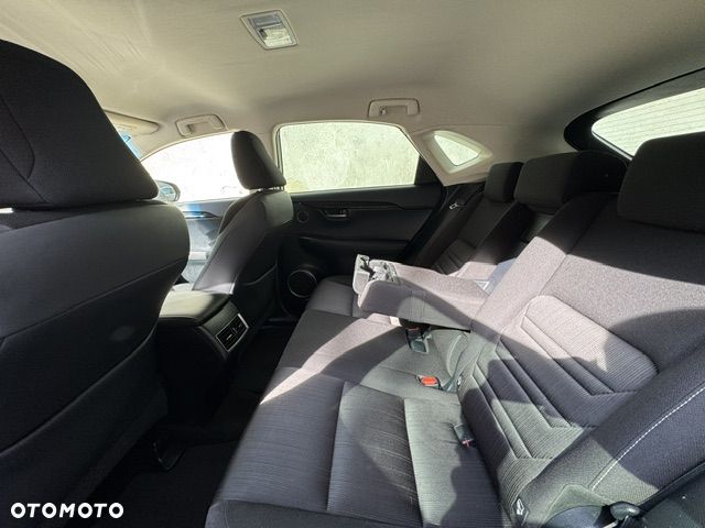 Lexus NX - 25