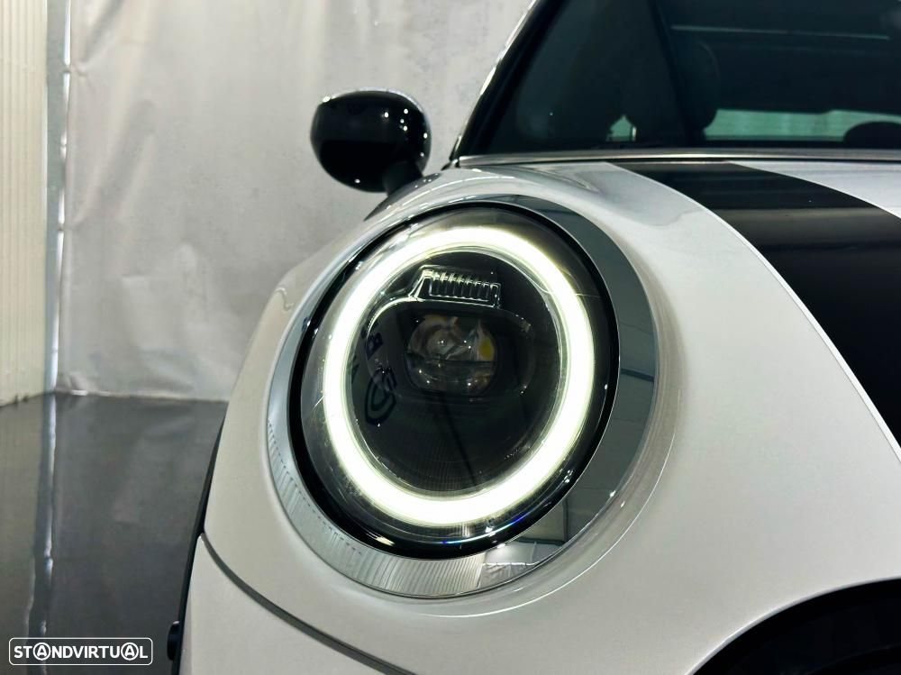 MINI 3 Portas Cooper SE Premium Classic - 15