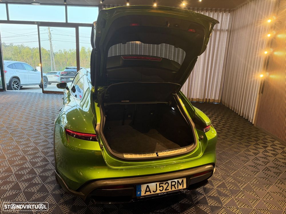 Porsche Taycan Cross Turismo 4S - 40