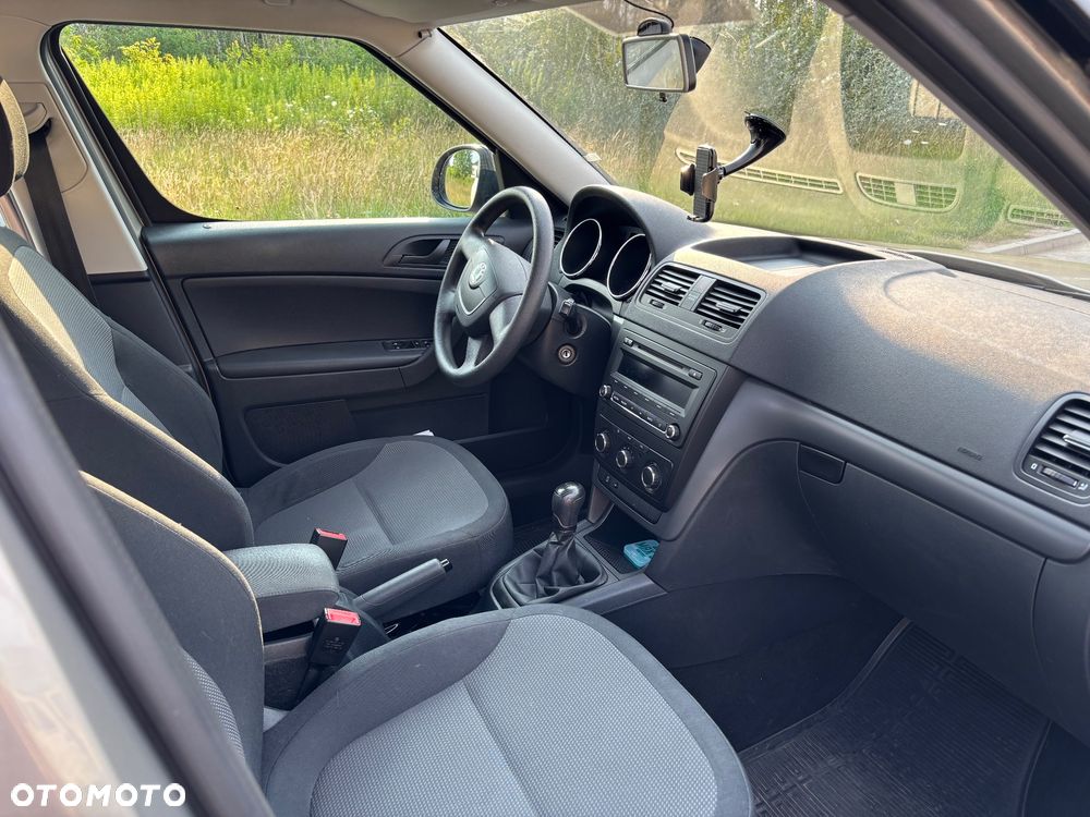 Skoda Yeti 2.0 TDI DPF Active - 14