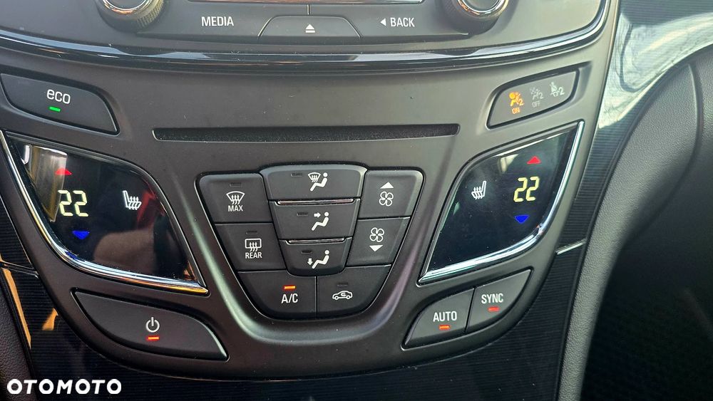 Opel Insignia 2.0 CDTI Cosmo S&S - 13