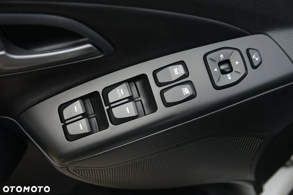 Hyundai ix35 2.0 GDI Premium 2WD - 25