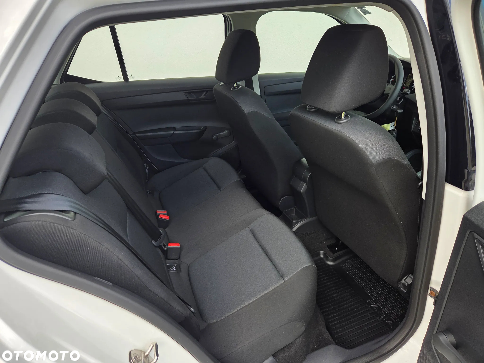 Skoda Fabia - 13