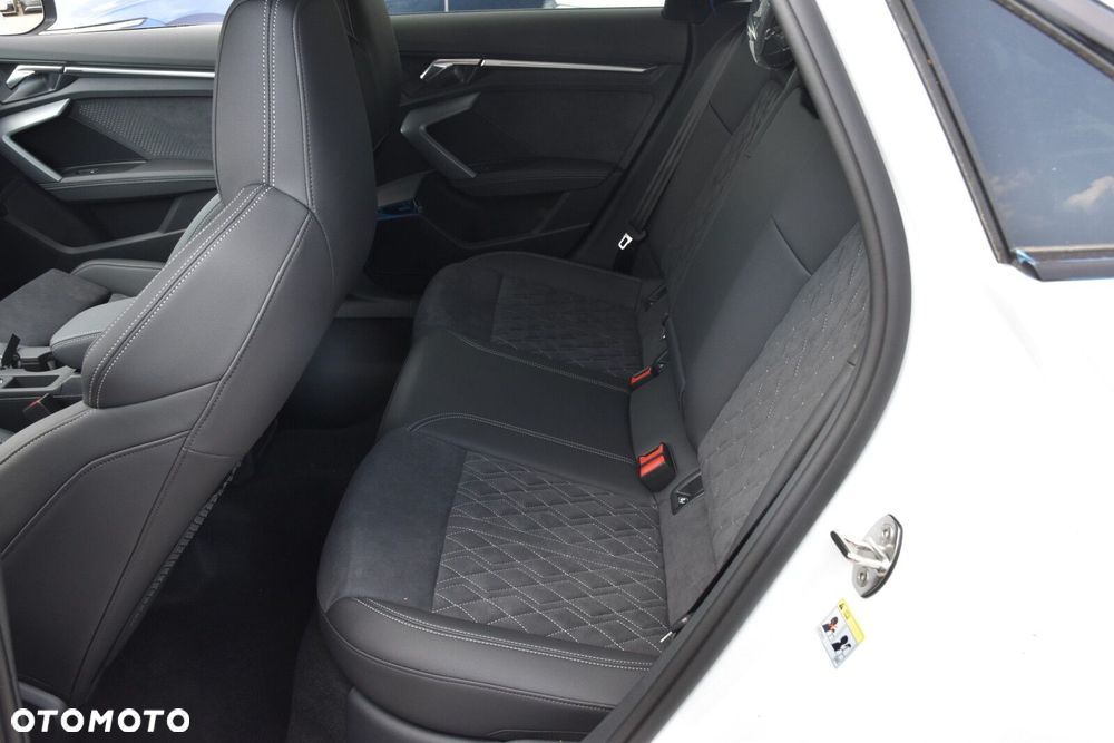 Audi S3 Limousine - 9