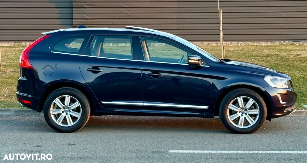 Volvo XC 60 D5 AWD Geartronic Summum - 15