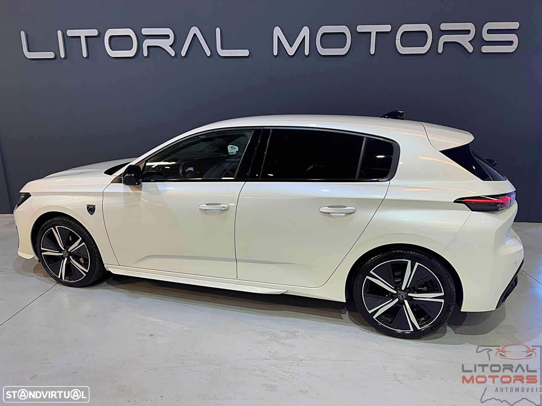 Peugeot 308 1.2 PureTech GT EAT8 - 7