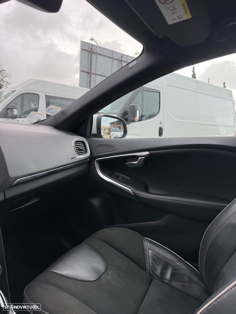 Volvo V40 1.5 T3 Sport Edition R Geartronic - 21