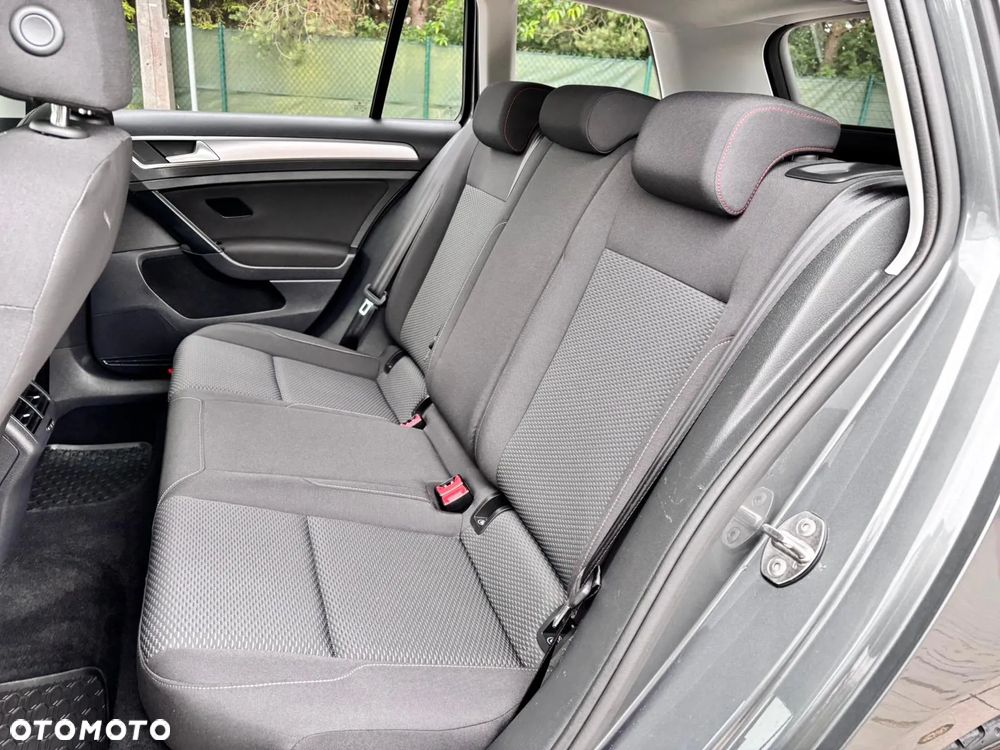 Volkswagen Golf 1.6 BlueTDI DSG Trendline - 37