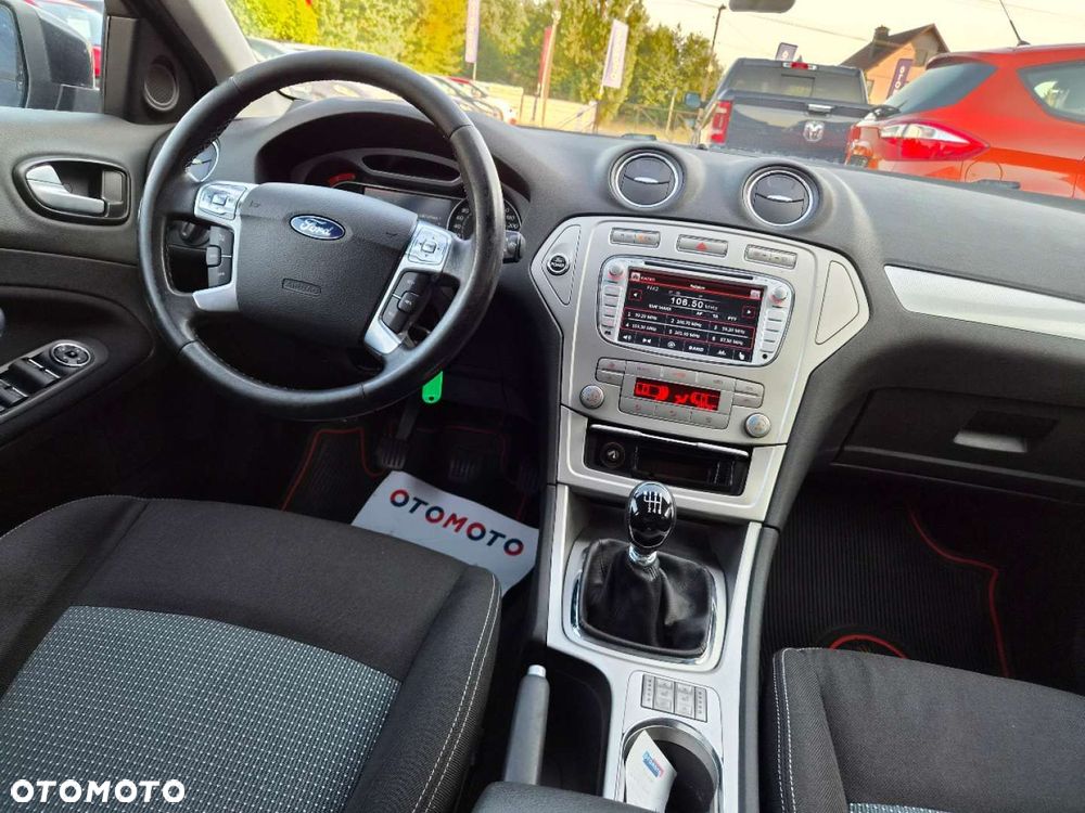 Ford Mondeo 2.0 TDCi Titanium - 8