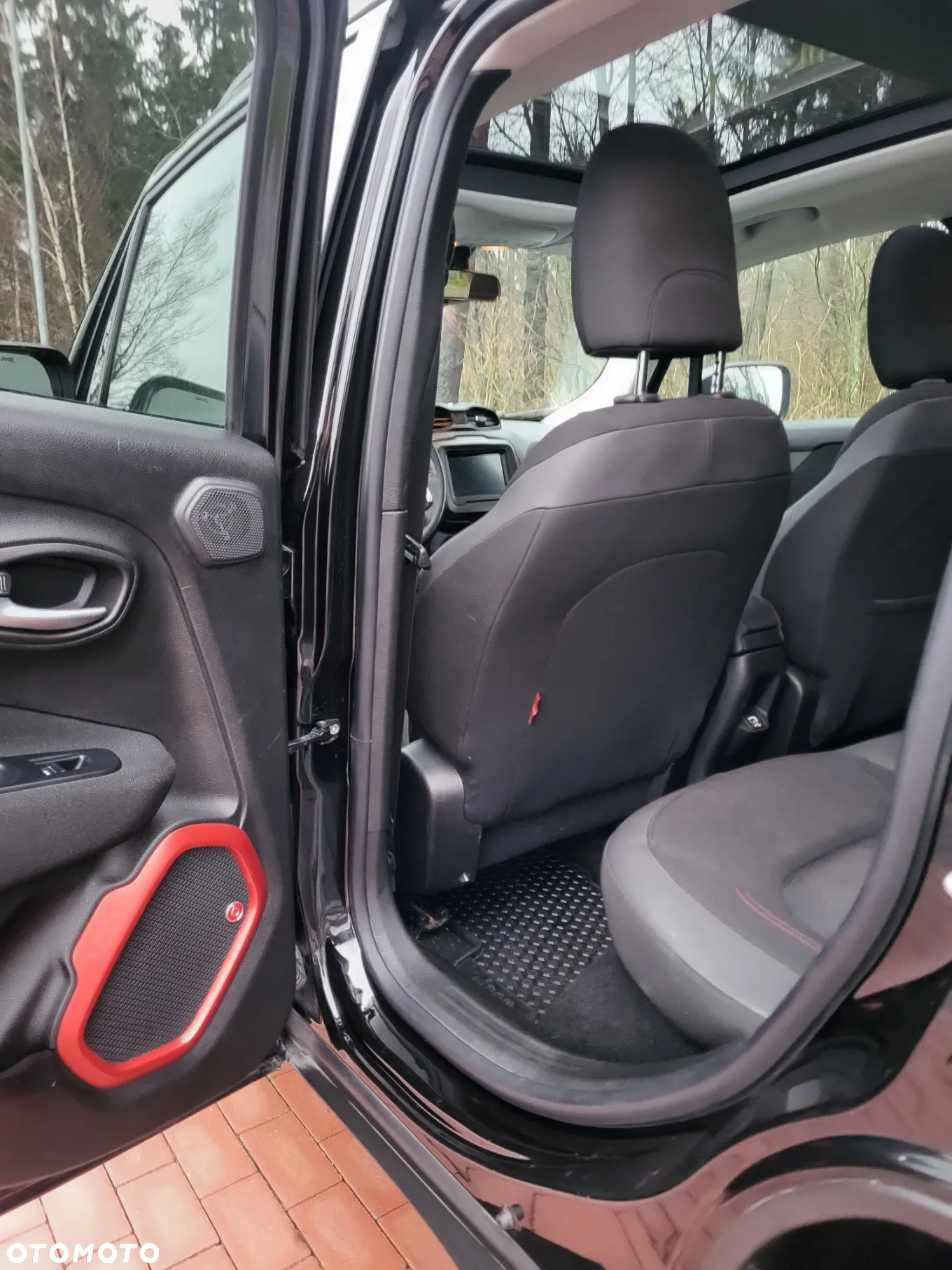 Jeep Renegade - 10