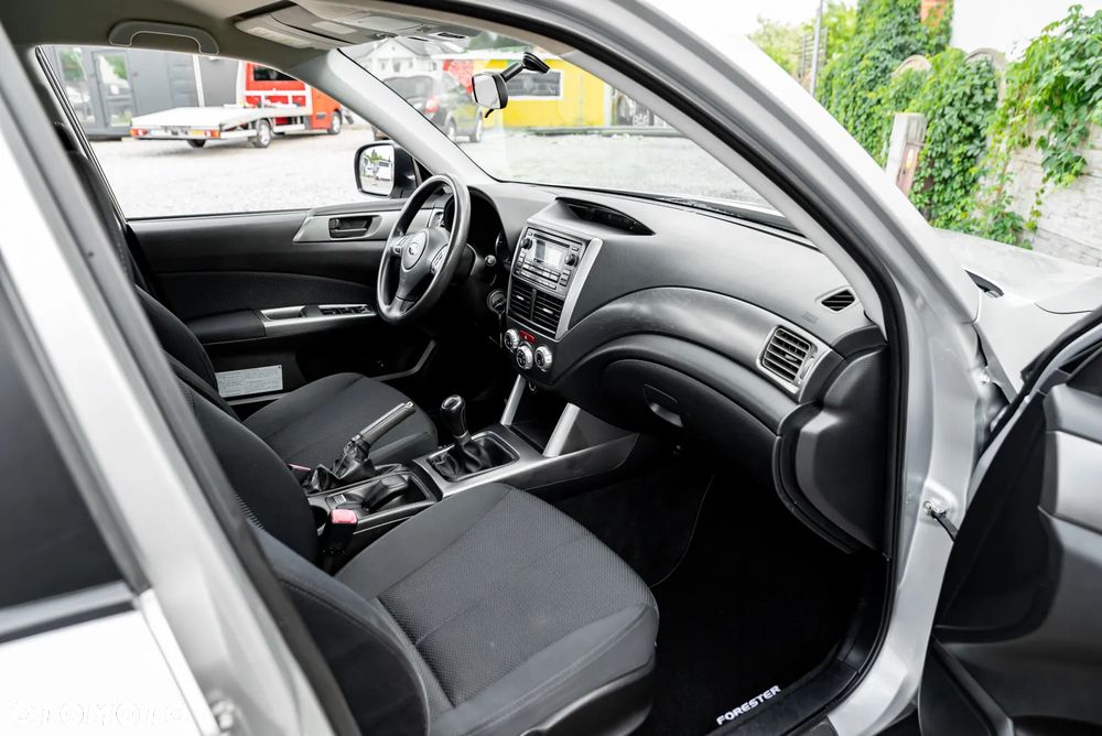 Subaru Forester 2.0X Comfort - 24