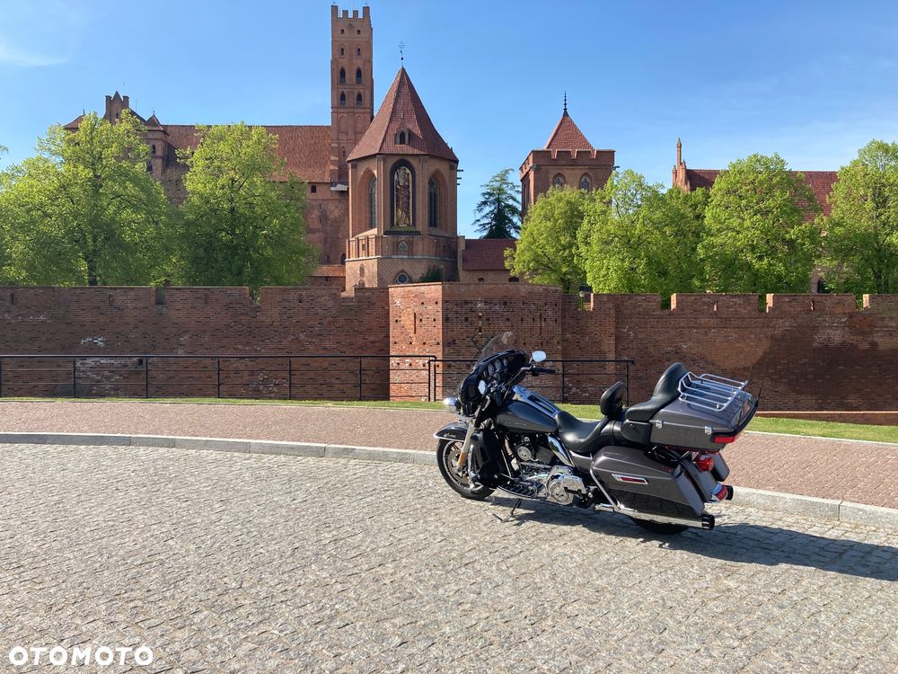 Harley-Davidson FLH Electra Glide - 5