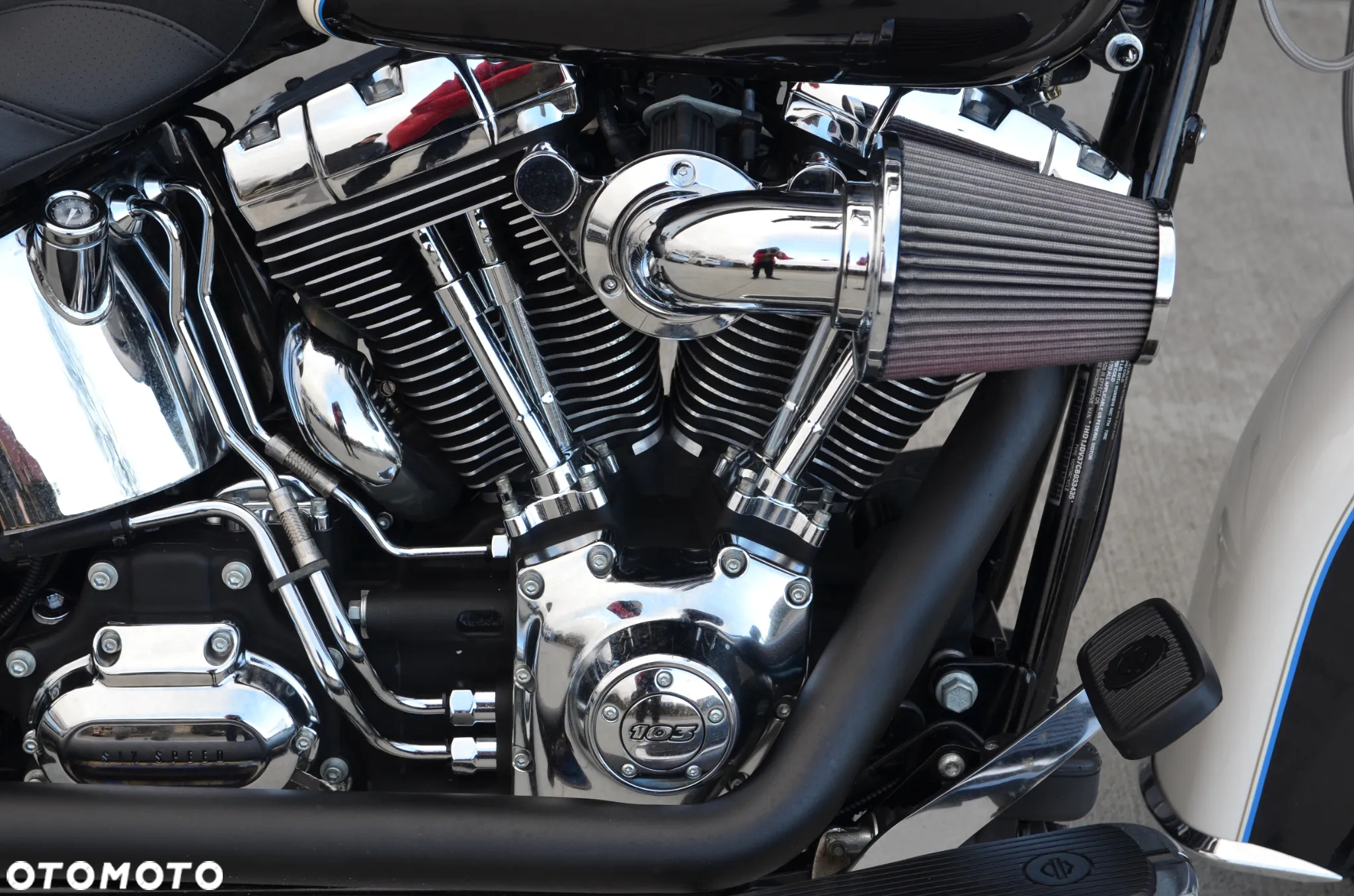Harley-Davidson Softail Deluxe - 18
