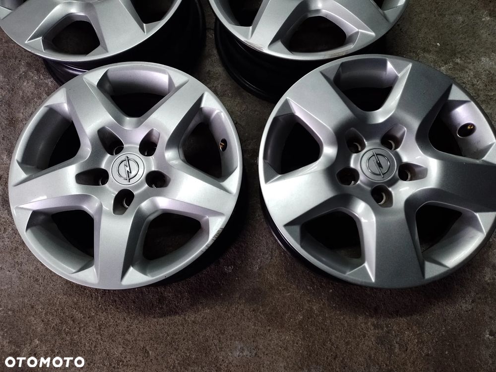 felgi strukturalne opel,5x110 -6,5x16,et39,kołpaki - 2
