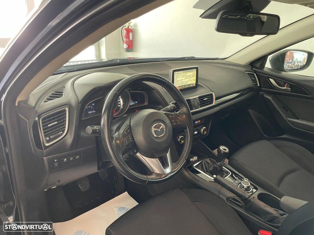 Mazda 3 Hatchback 1.5 Sky-D Evolve HS Navi - 36