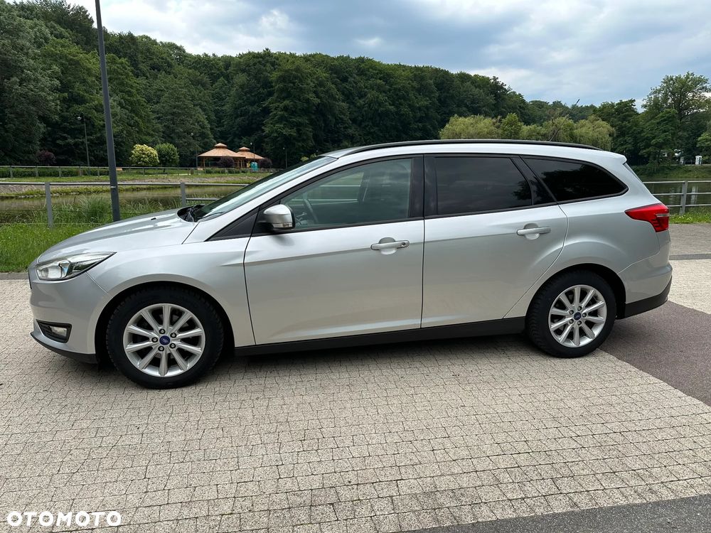 Ford Focus 1.0 EcoBoost Titanium - 6