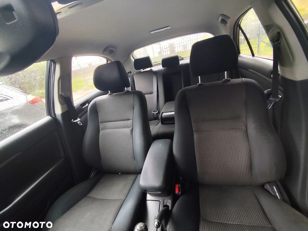 Toyota Avensis 1.8 VVT-i Sol - 7