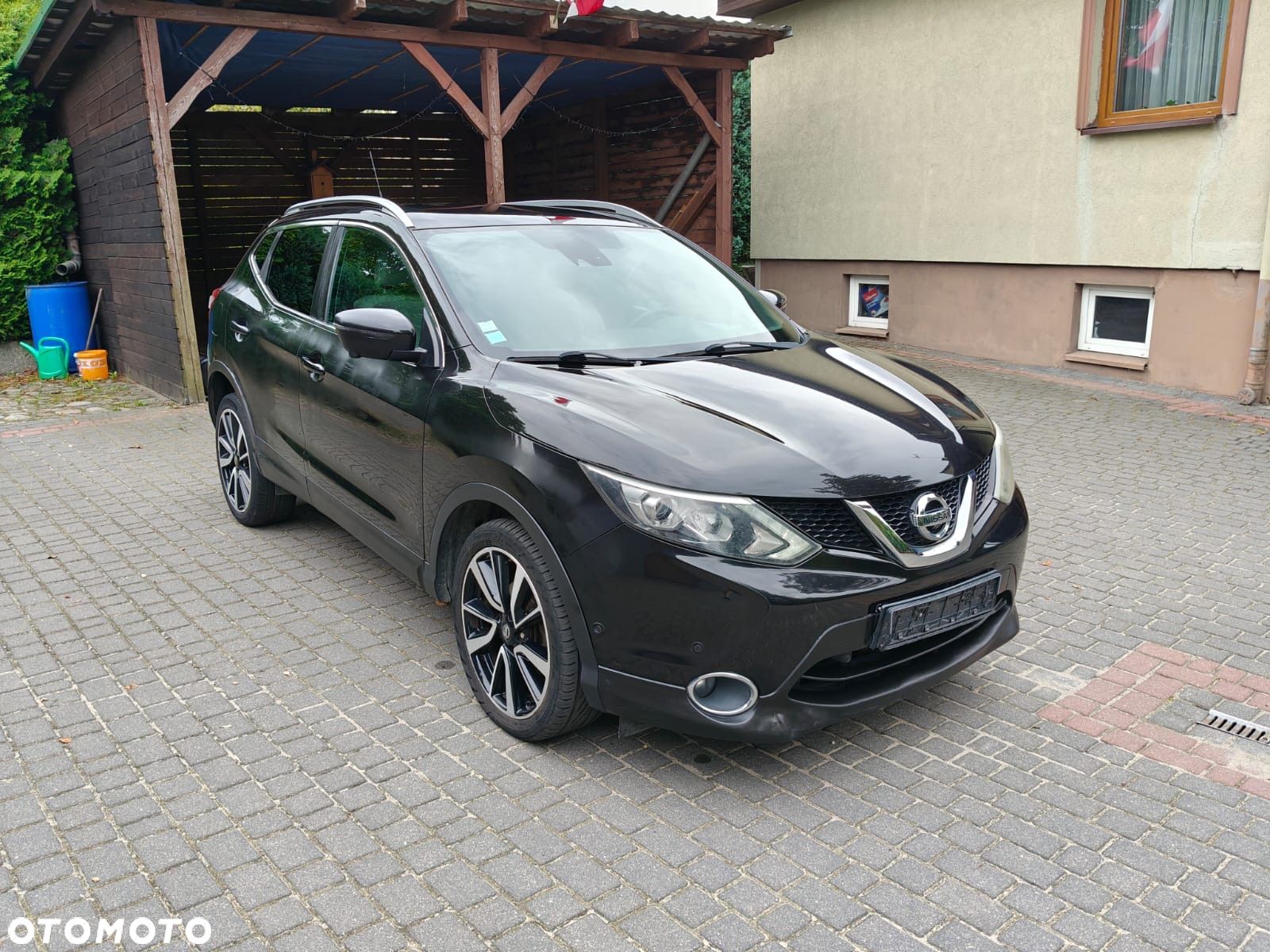 Nissan Qashqai 1.6 dCi Xtronic TEKNA - 1