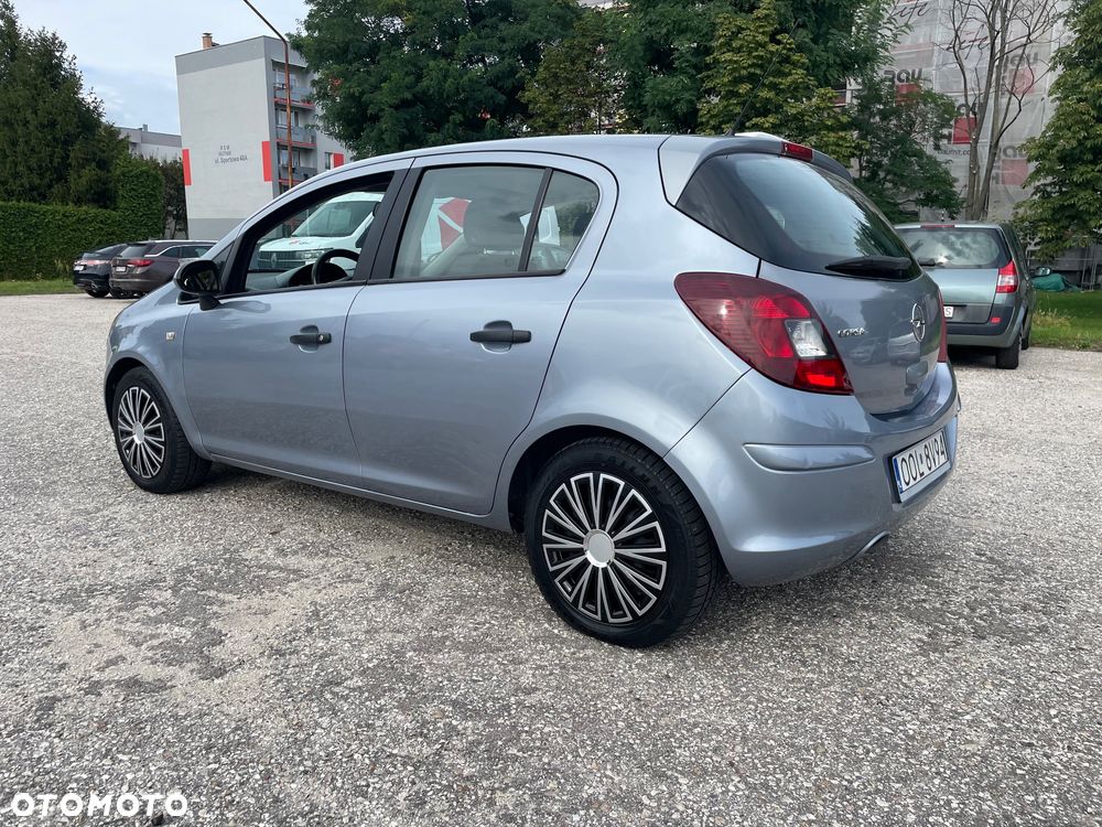 Opel Corsa - 3