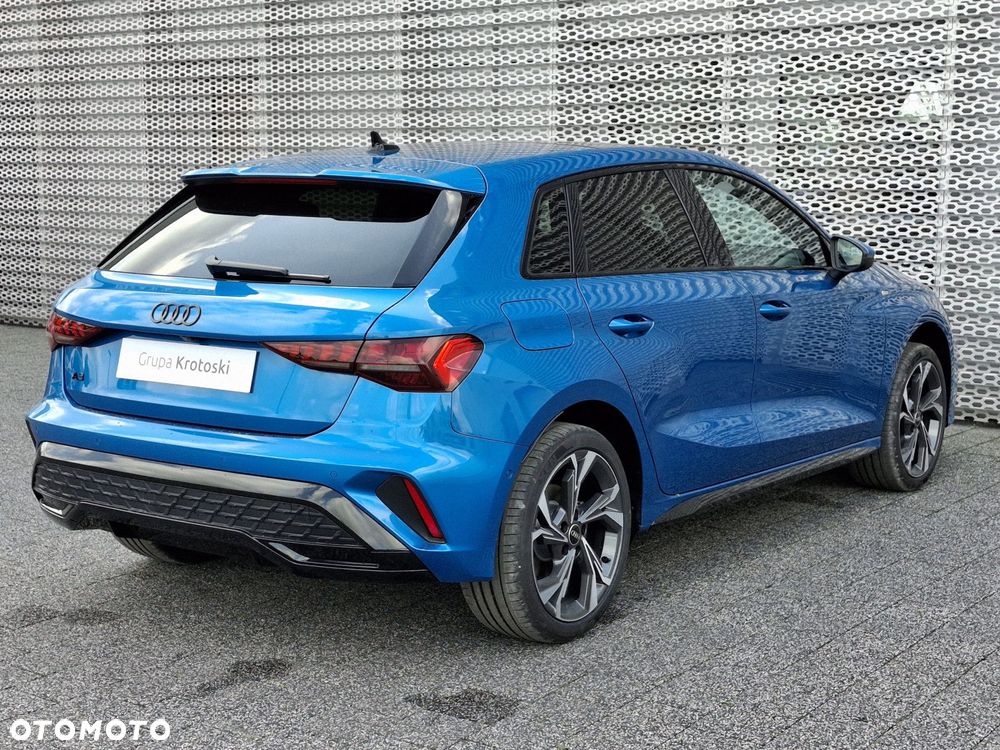 Audi A3 Sportback - 4