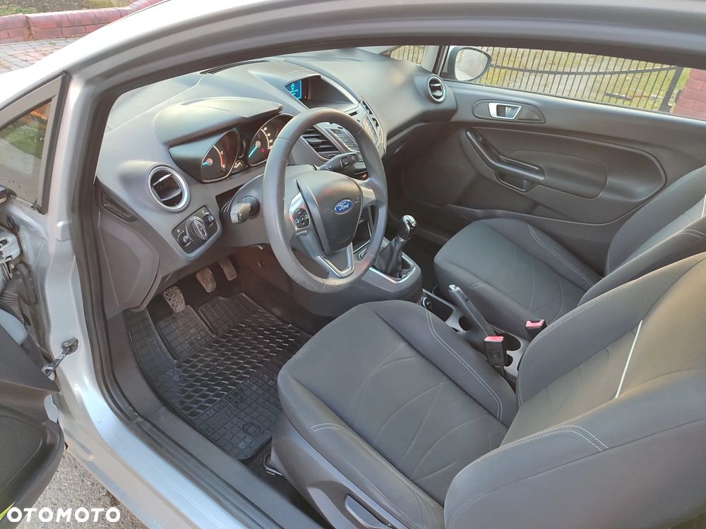 Ford Fiesta 1.5 TDCi Ambiente - 7