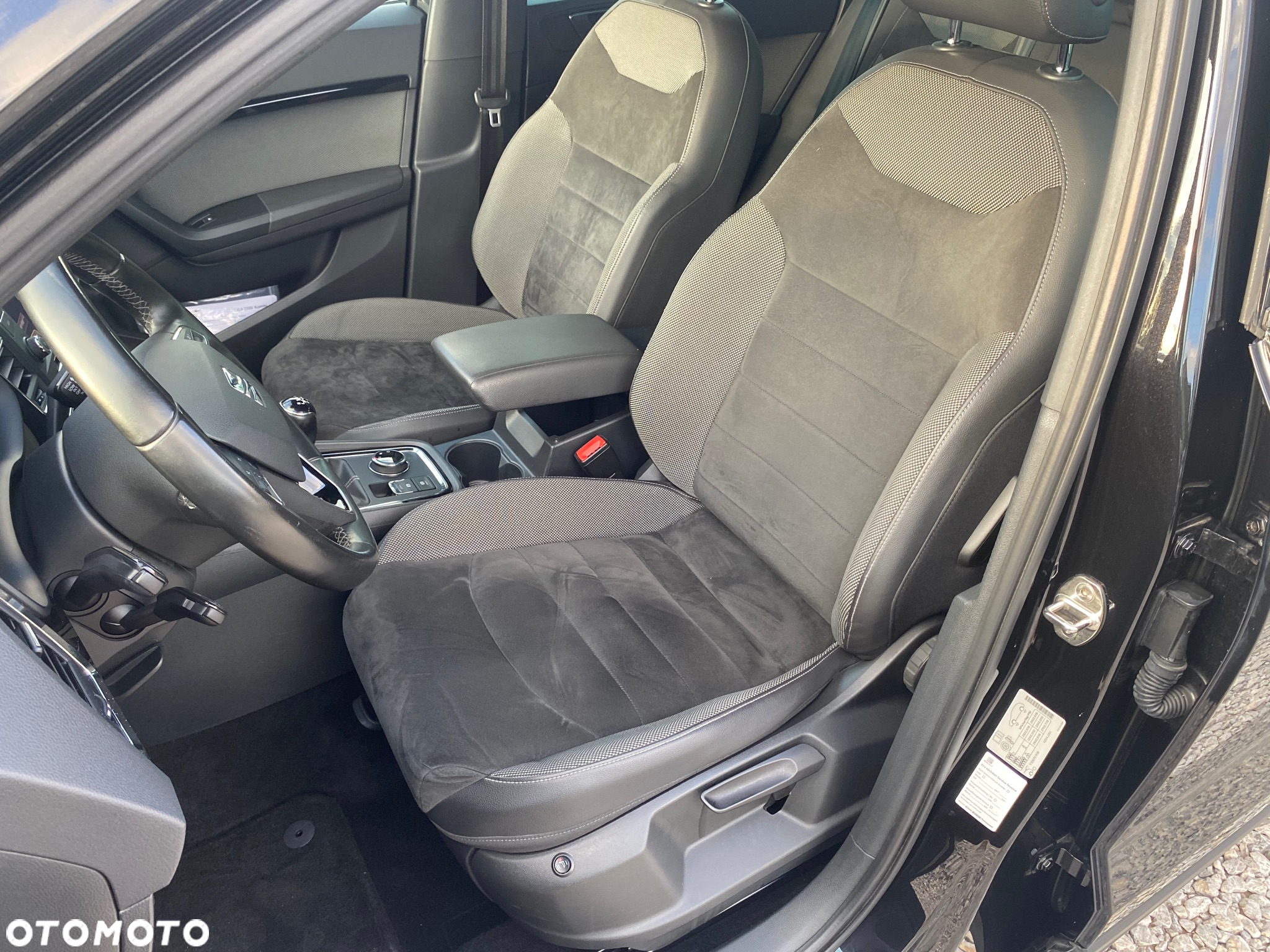Seat Ateca 1.4 ECO TSI XCELLENCE - 23