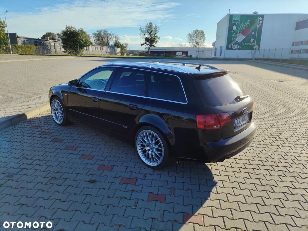 Audi A4 ver-avant-3-2-fsi-quattro - 9