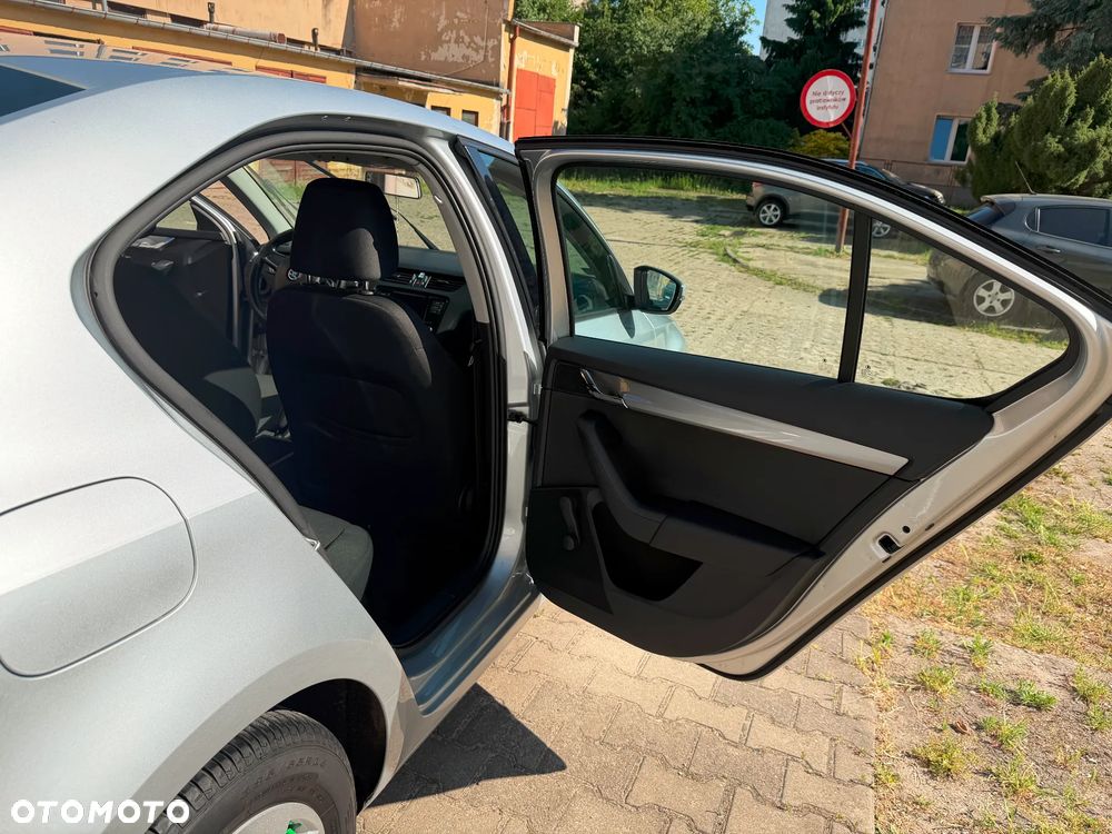 Skoda Octavia 1.6 TDI Active - 3