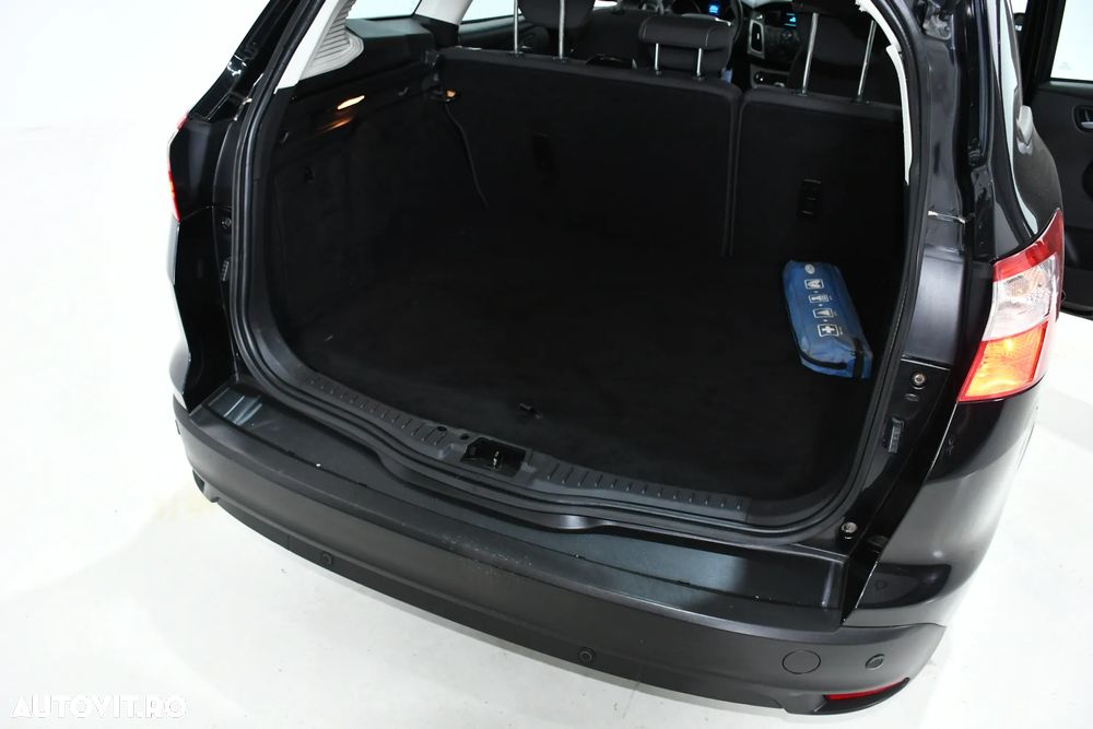 Ford Focus Turnier 1.6 TDCi DPF Titanium - 22