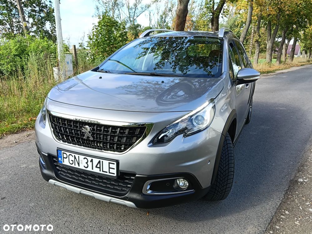 Peugeot 2008 PureTech 110 Stop&Start EAT6 Allure - 4