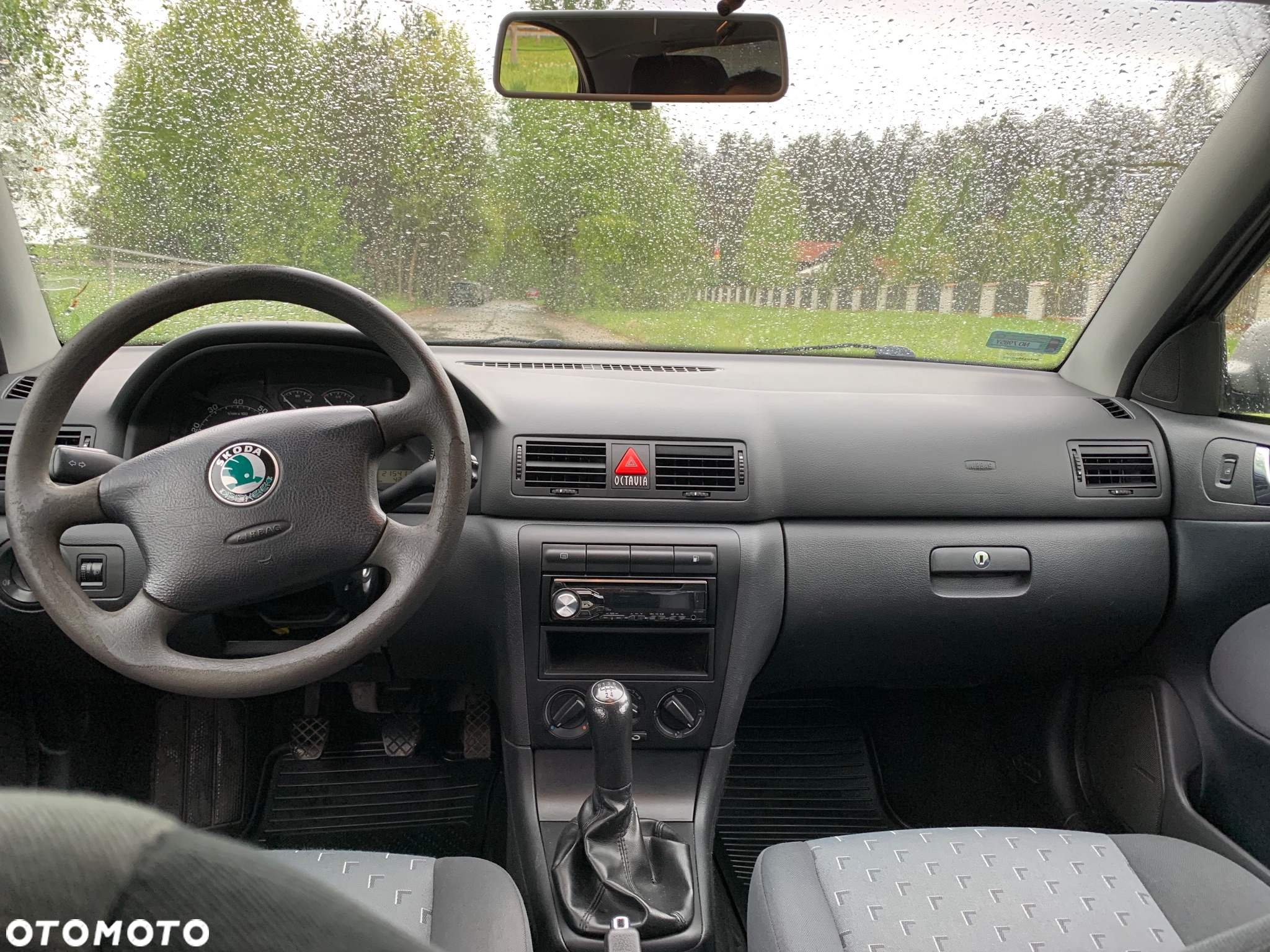 Skoda Octavia 1.6 Tour - 8