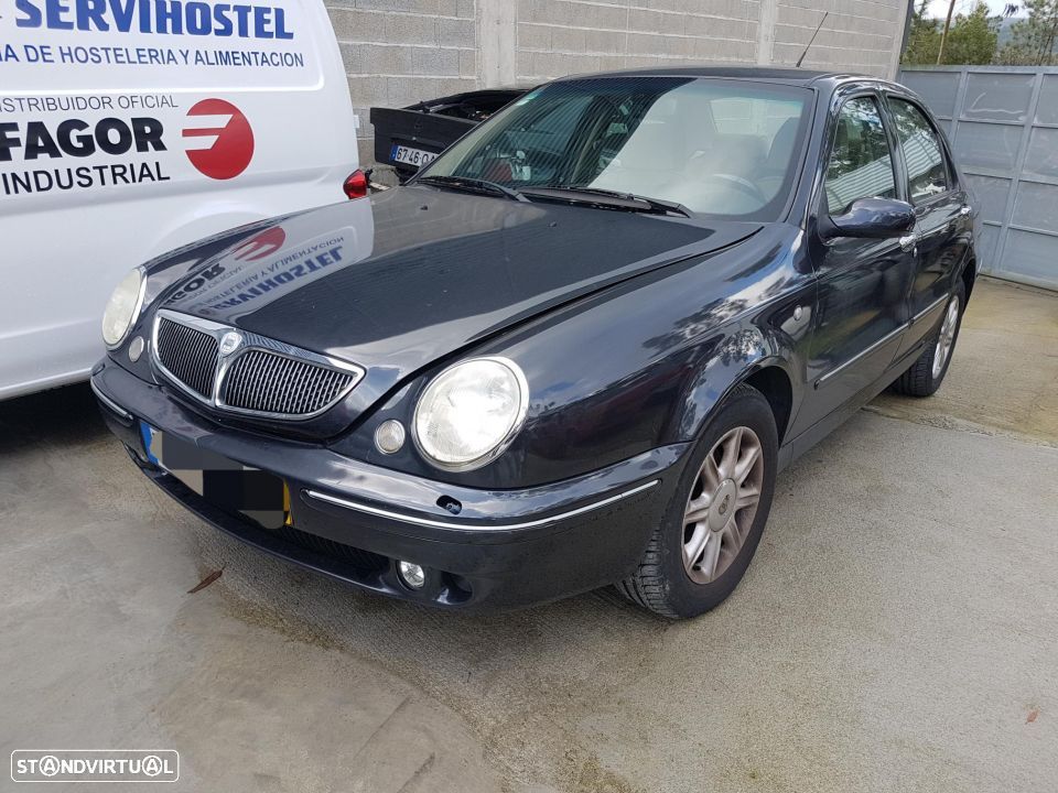 Lancia Lybra para peças - 1