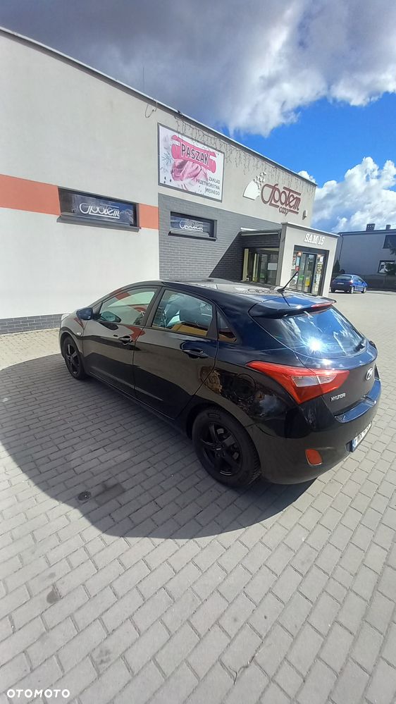 Hyundai i30 1.4 Classic - 4