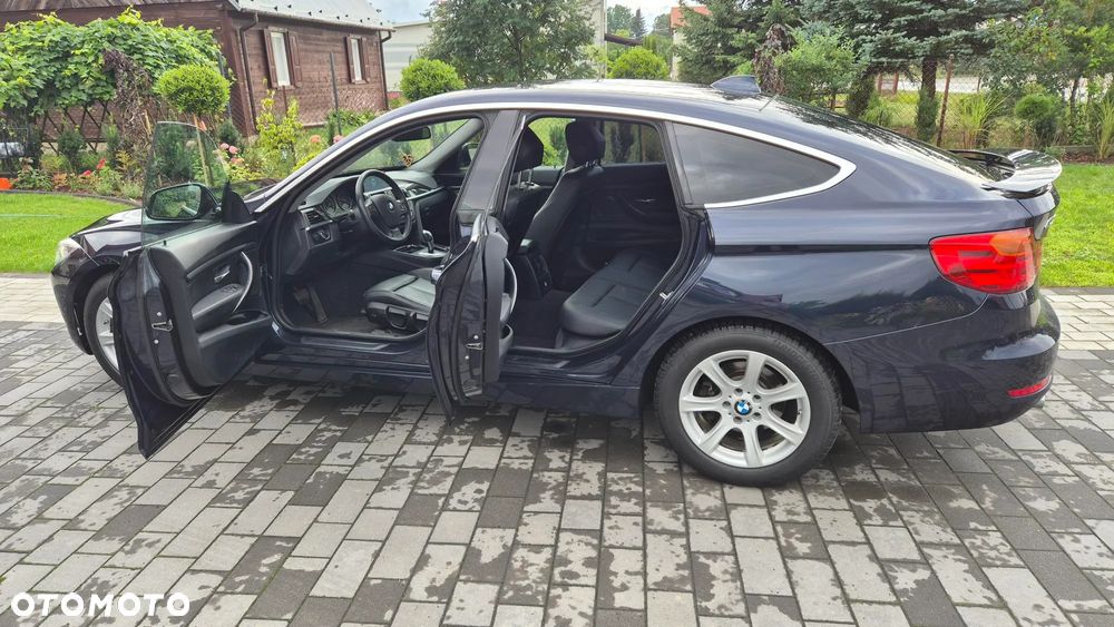 BMW Seria 3 320d Edition Luxury Line Purity - 4