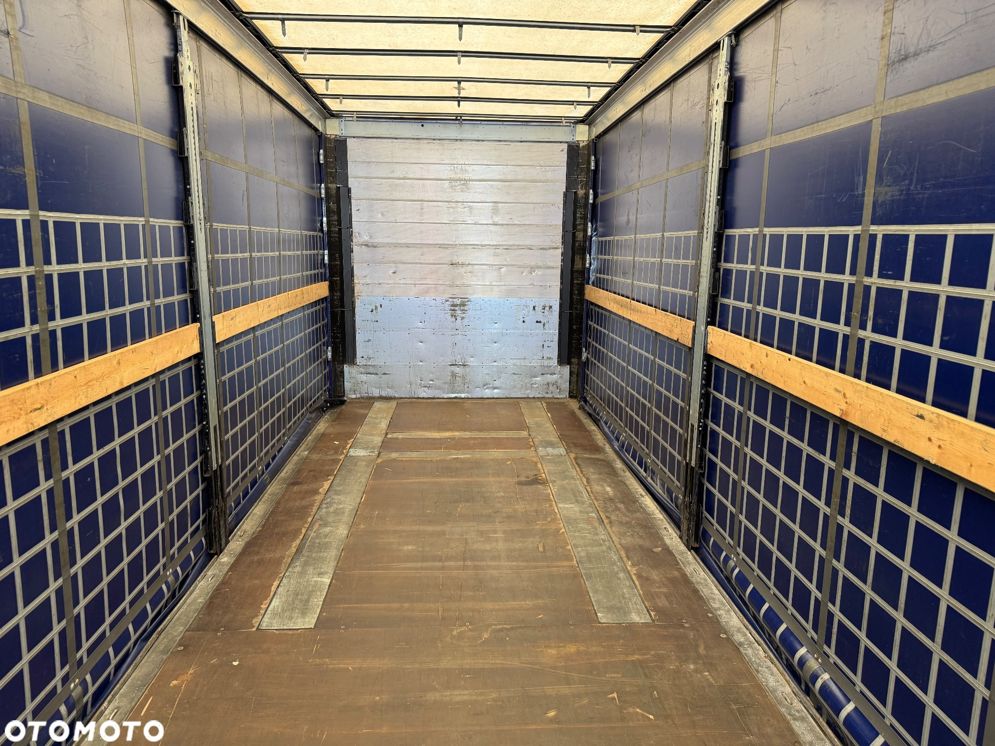 Schmitz Cargobull FIRANKA VARIOS MAŁO UŻYWANA - 14