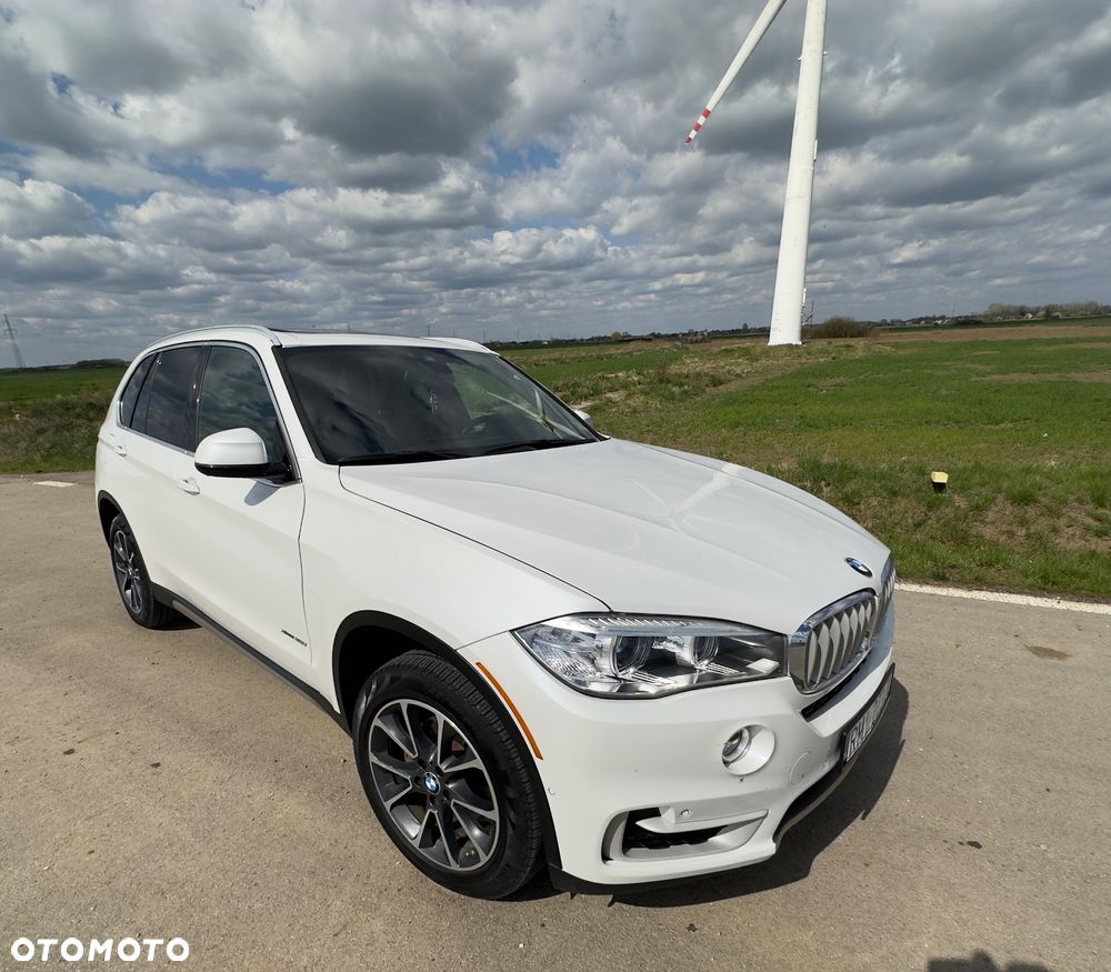 BMW X5 xDrive35i - 1