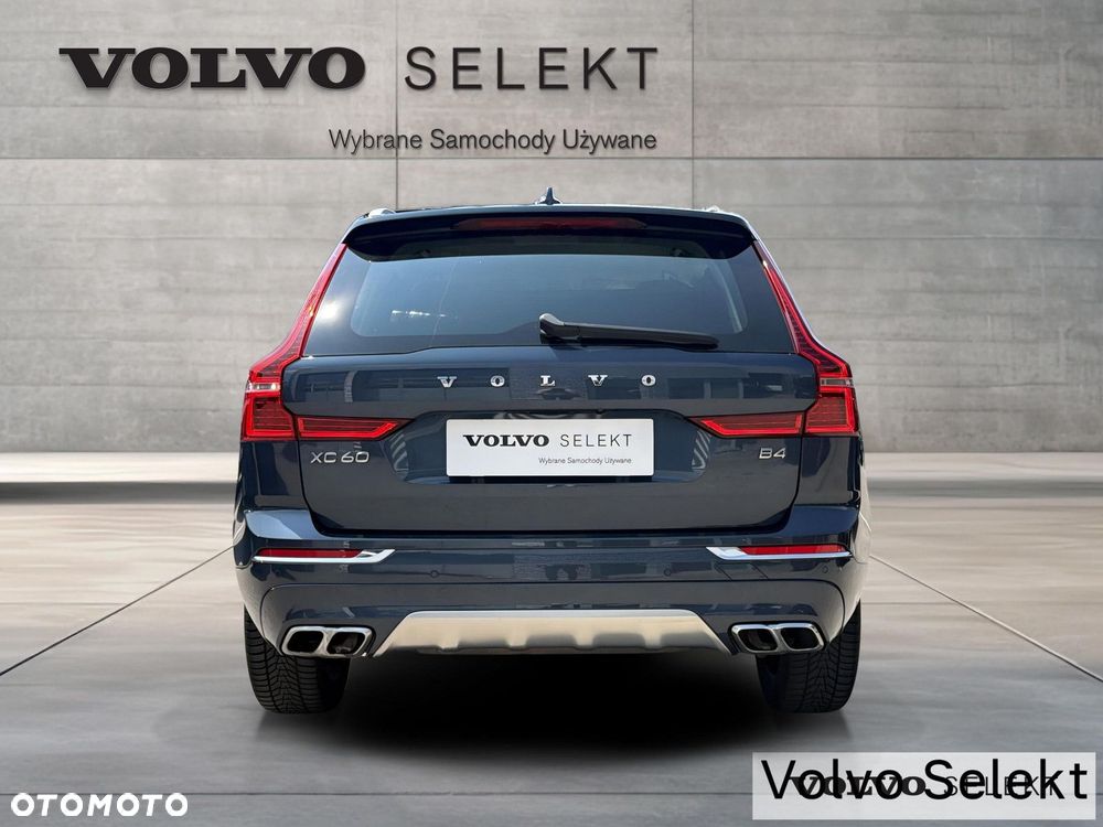 Volvo XC 60 - 8