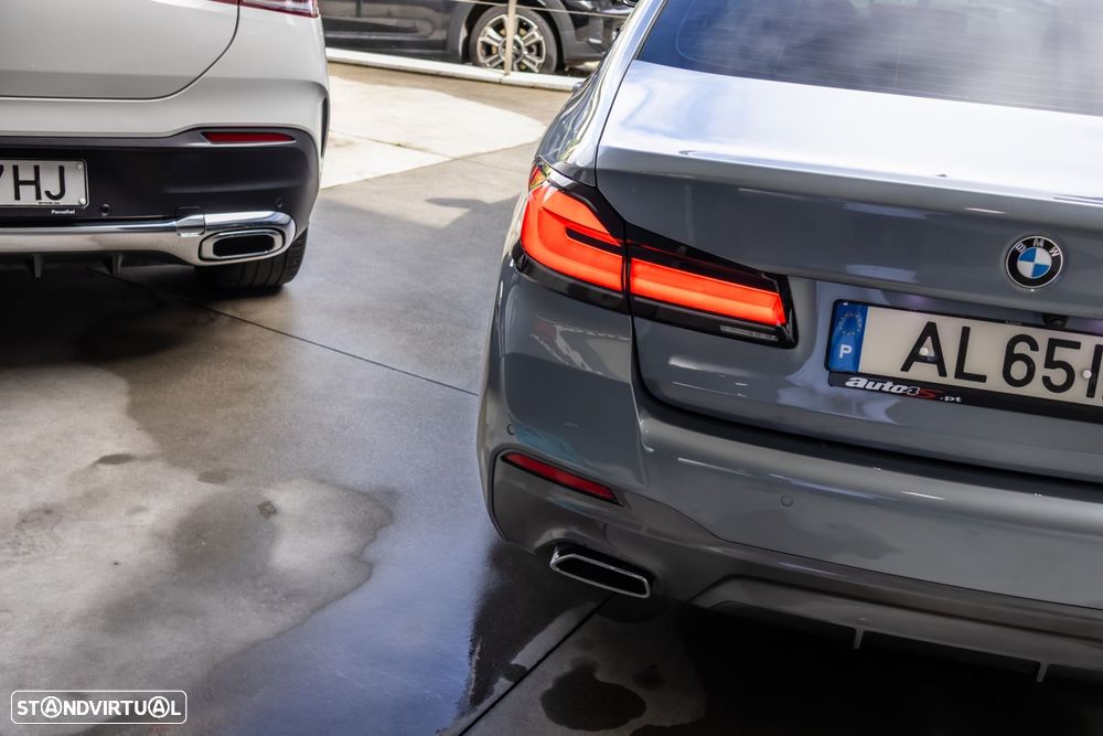 BMW 530 d Pack M Auto - 8