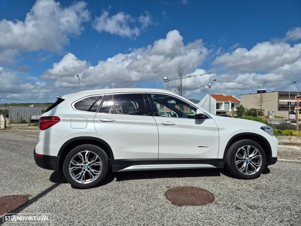 BMW X1 16 d sDrive Line xLine - 11
