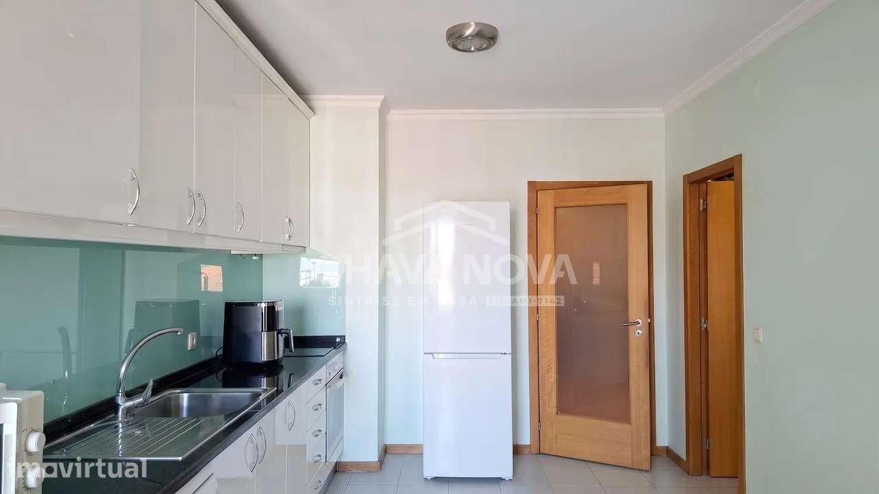 T3 c/Garagem Fechada em Valadares - Grande imagem: 4/36