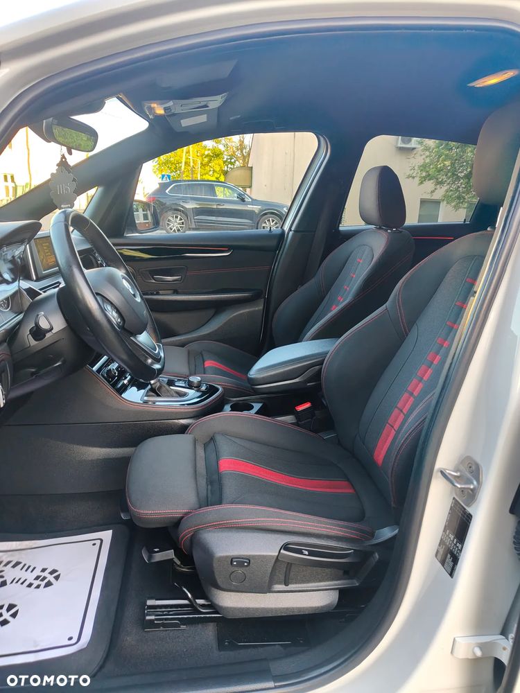 BMW Seria 2 218d Sport - 7