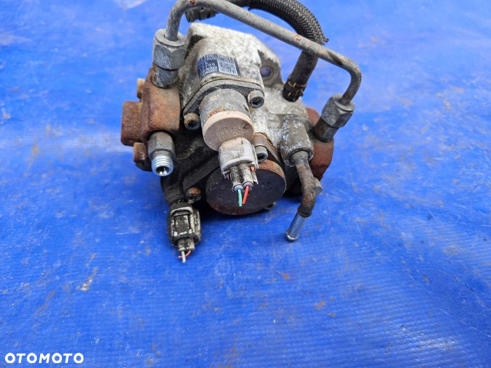 Toyota RAV4 auris pompa wtryskowa 2.0 2.2 D4D 22100-0R011 - 3