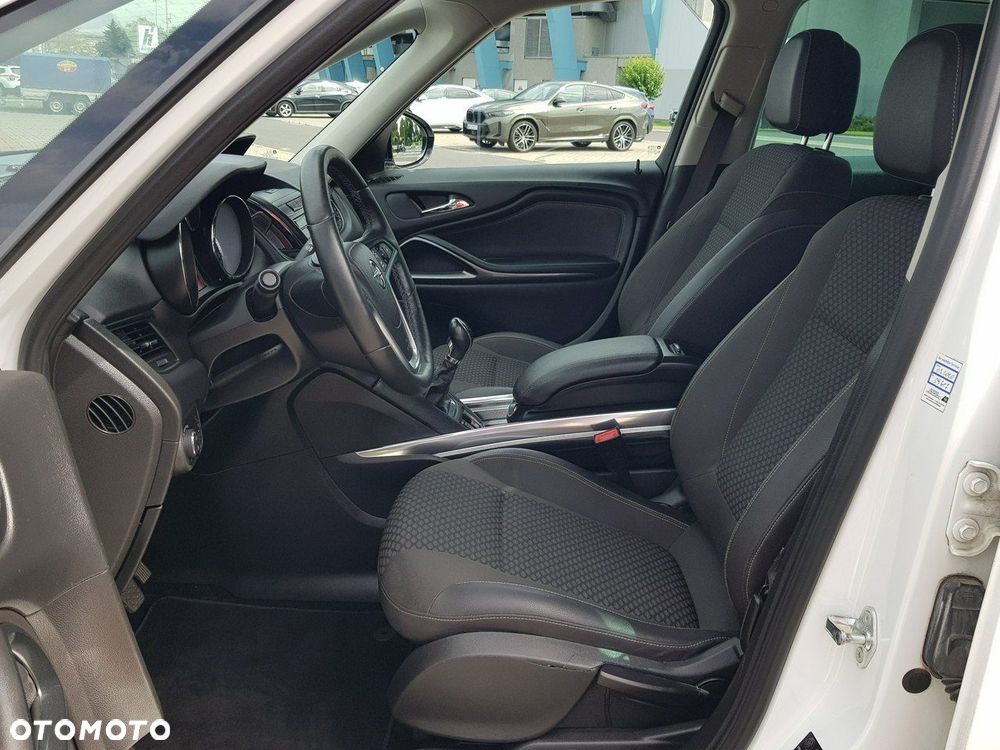 Opel Zafira 1.6 T SIDI Cosmo S&S - 9