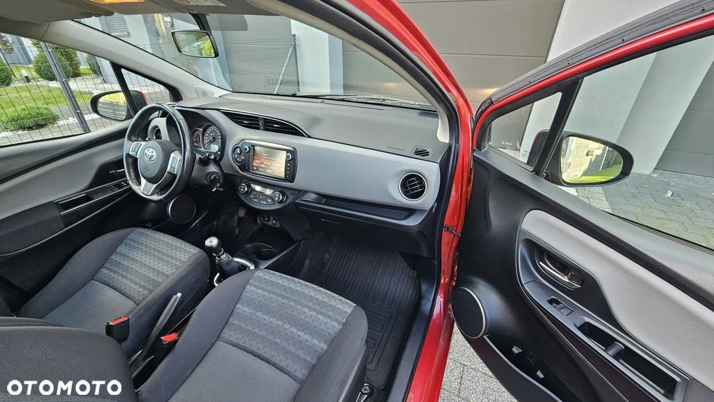 Toyota Yaris - 11