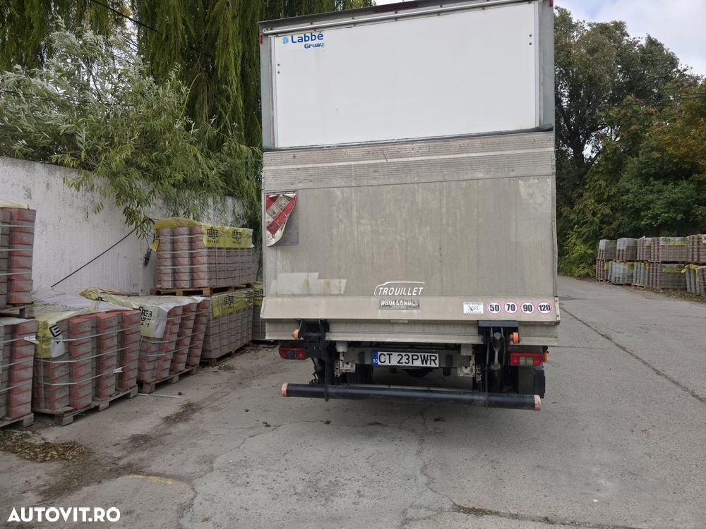 Mercedes-Benz Sprinter 513 - 3