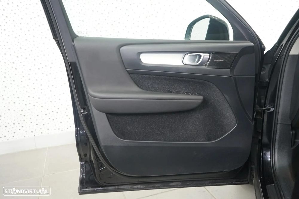 Volvo XC 40 2.0 D3 Momentum - 16