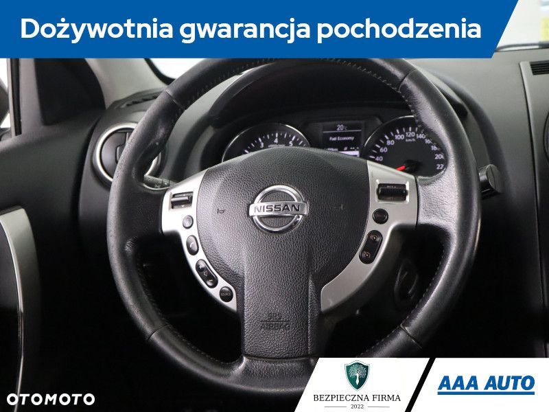 Nissan Qashqai - 21