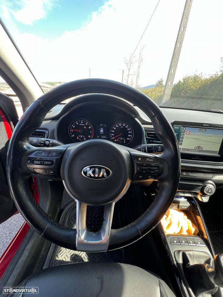 Kia Rio - 10
